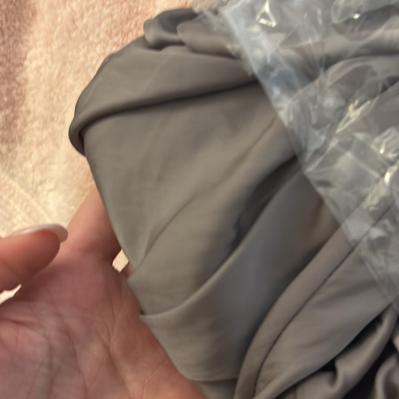 Reformation x Laura Harrier Lakisha Elasticated Waistband Silk Maxi Skirt 6 NWT - Picture 6 of 6